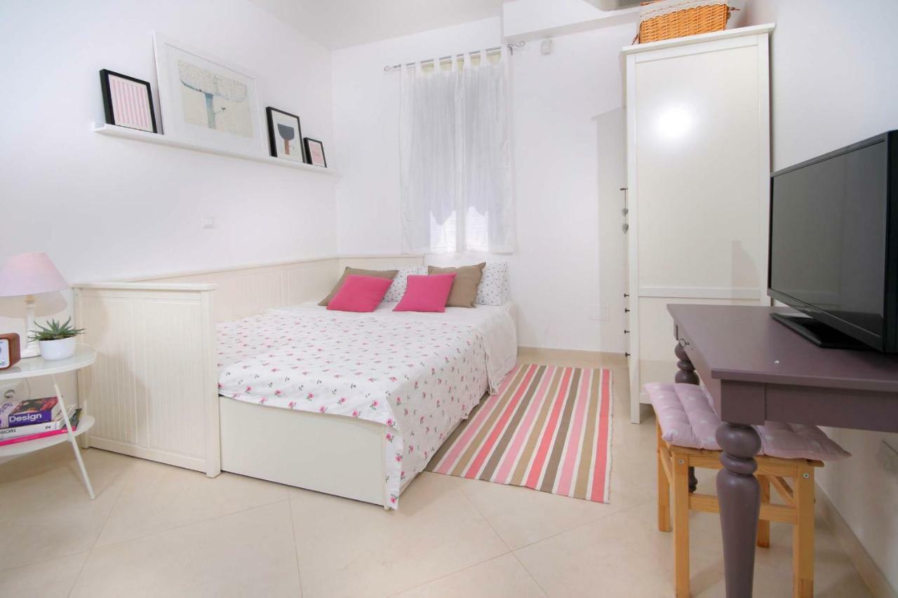 דירות Kaštela Studio Few Steps From The Beach מראה חיצוני תמונה